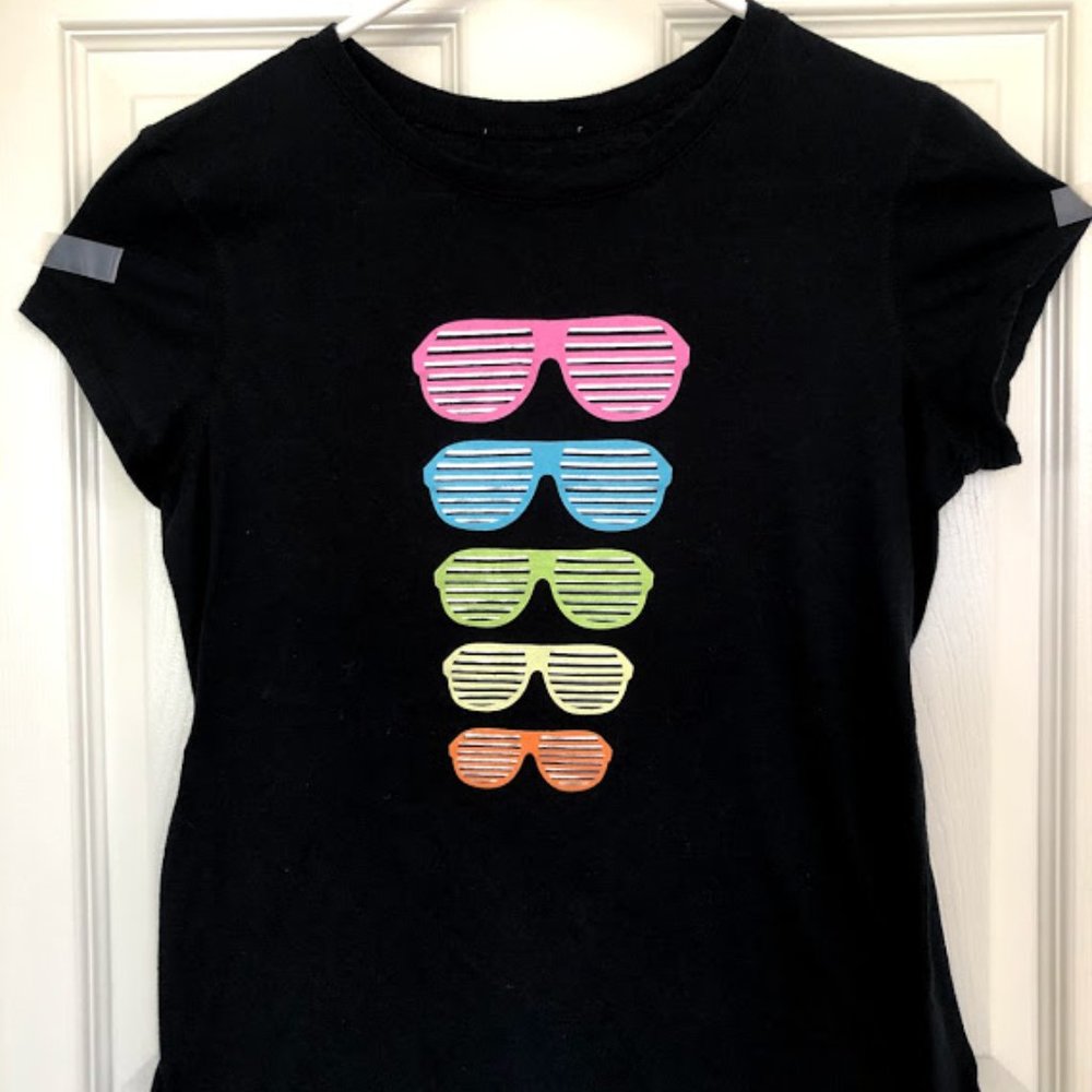 Women "5 sunglasses" black short sleeves t-shirt